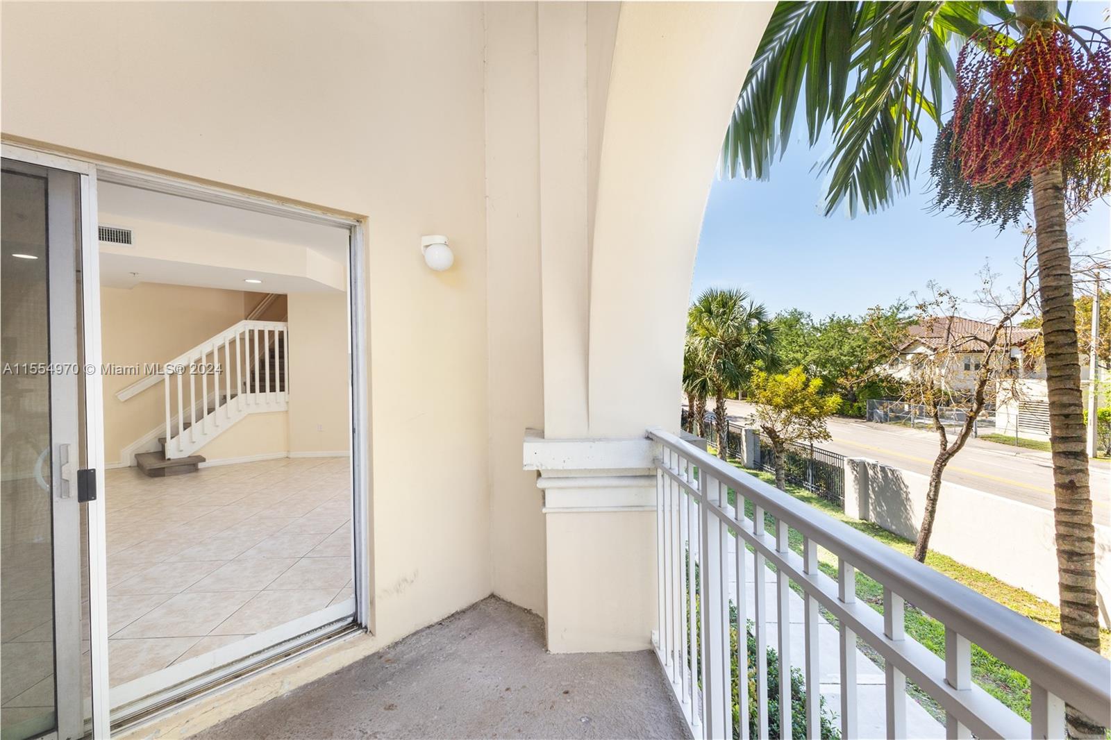 10885 NW 89th Terrace 214, Doral, Florida 33178, 3 Bedrooms Bedrooms, ,2 BathroomsBathrooms,Residential,For Sale,10885 NW 89th Terrace 214,A11554970