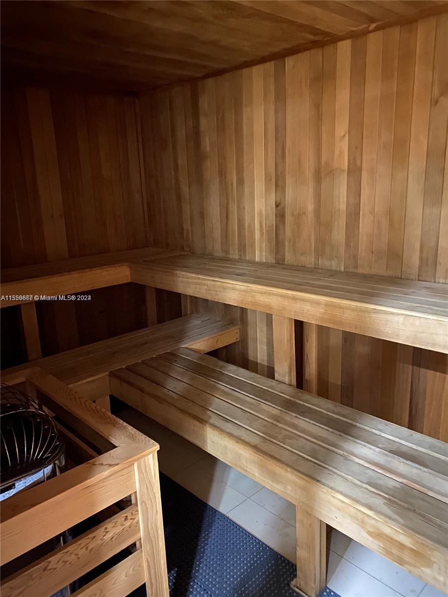 90 Alton Rd 1203, Miami Beach, Florida 33139, 2 Bedrooms Bedrooms, ,2 BathroomsBathrooms,Residentiallease,For Rent,90 Alton Rd 1203,A11559667