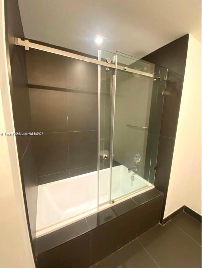 1600 NE 1st Ave 1212, Miami, Florida 33132, 1 Bedroom Bedrooms, ,1 BathroomBathrooms,Residentiallease,For Rent,1600 NE 1st Ave 1212,A11559681