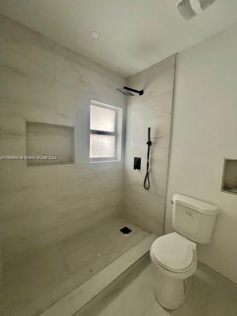 7800 NE 10th Ct 5, Miami, Florida 33138, ,1 BathroomBathrooms,Residentiallease,For Rent,7800 NE 10th Ct 5,A11559694