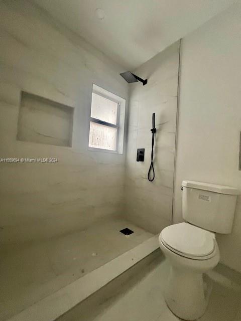7800 NE 10th Ct 5, Miami, Florida 33138, ,1 BathroomBathrooms,Residentiallease,For Rent,7800 NE 10th Ct 5,A11559694