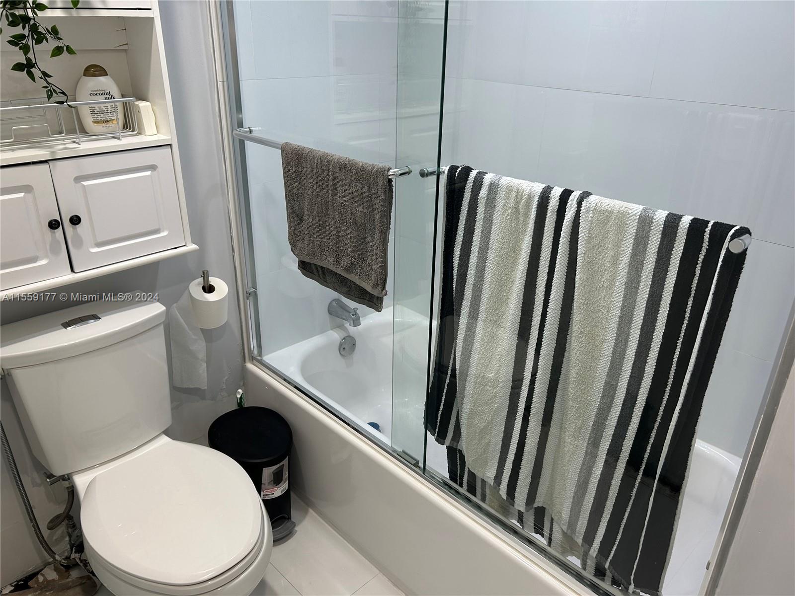 3625 N Country Club Dr 1203, Aventura, Florida 33180, 2 Bedrooms Bedrooms, ,2 BathroomsBathrooms,Residentiallease,For Rent,3625 N Country Club Dr 1203,A11559177