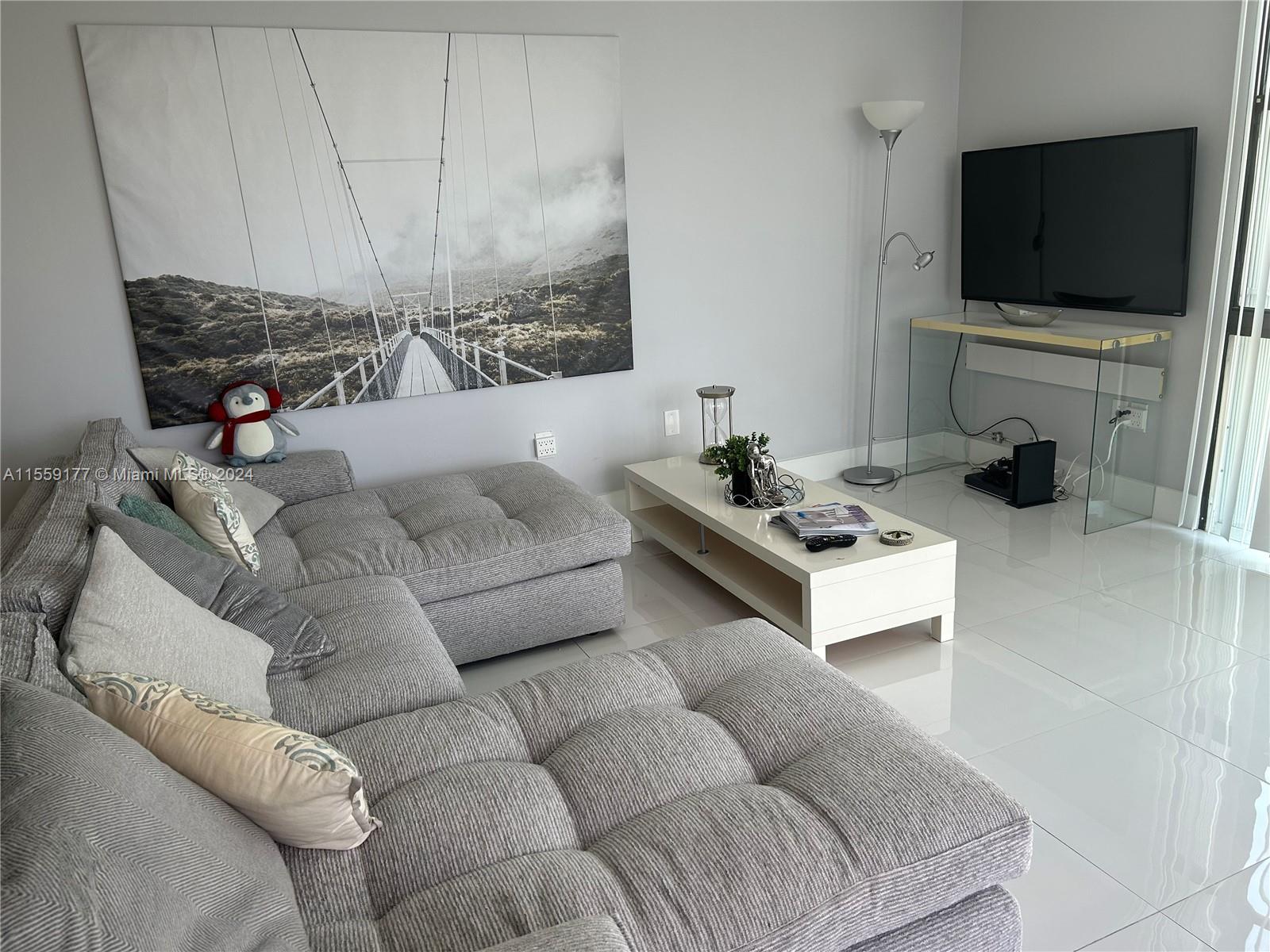 3625 N Country Club Dr 1203, Aventura, Florida 33180, 2 Bedrooms Bedrooms, ,2 BathroomsBathrooms,Residentiallease,For Rent,3625 N Country Club Dr 1203,A11559177