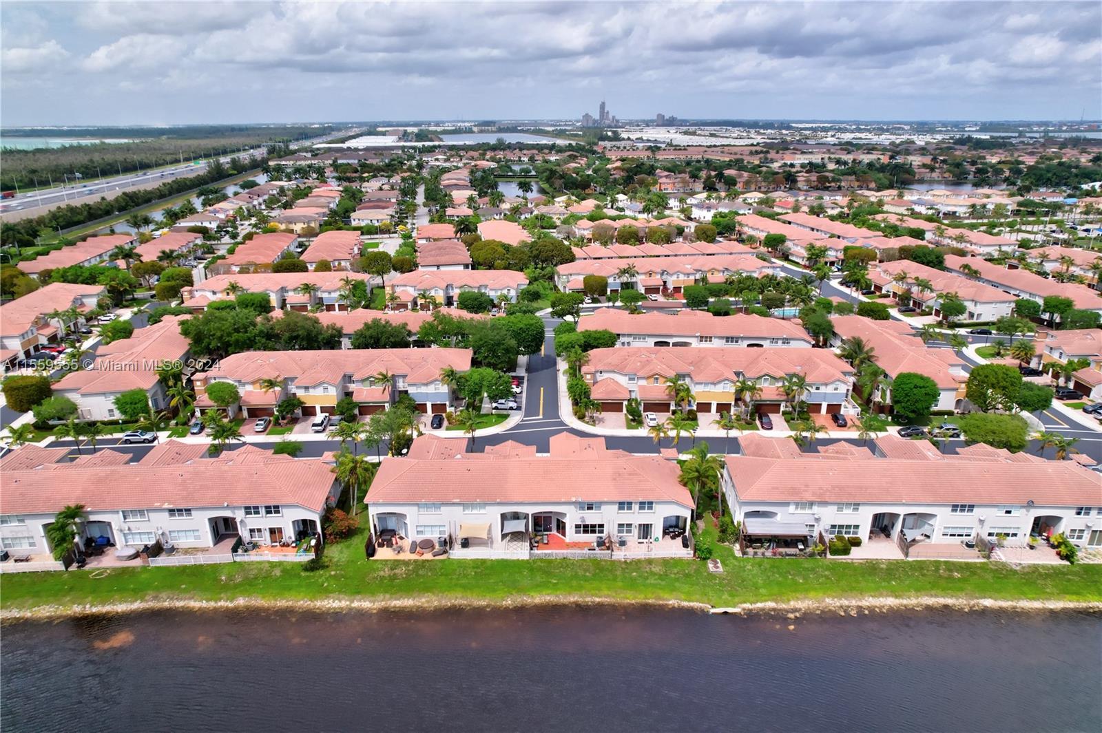 11500 NW 79th Ln 11500, Doral, Florida 33178, 3 Bedrooms Bedrooms, ,2 BathroomsBathrooms,Residential,For Sale,11500 NW 79th Ln 11500,A11559555