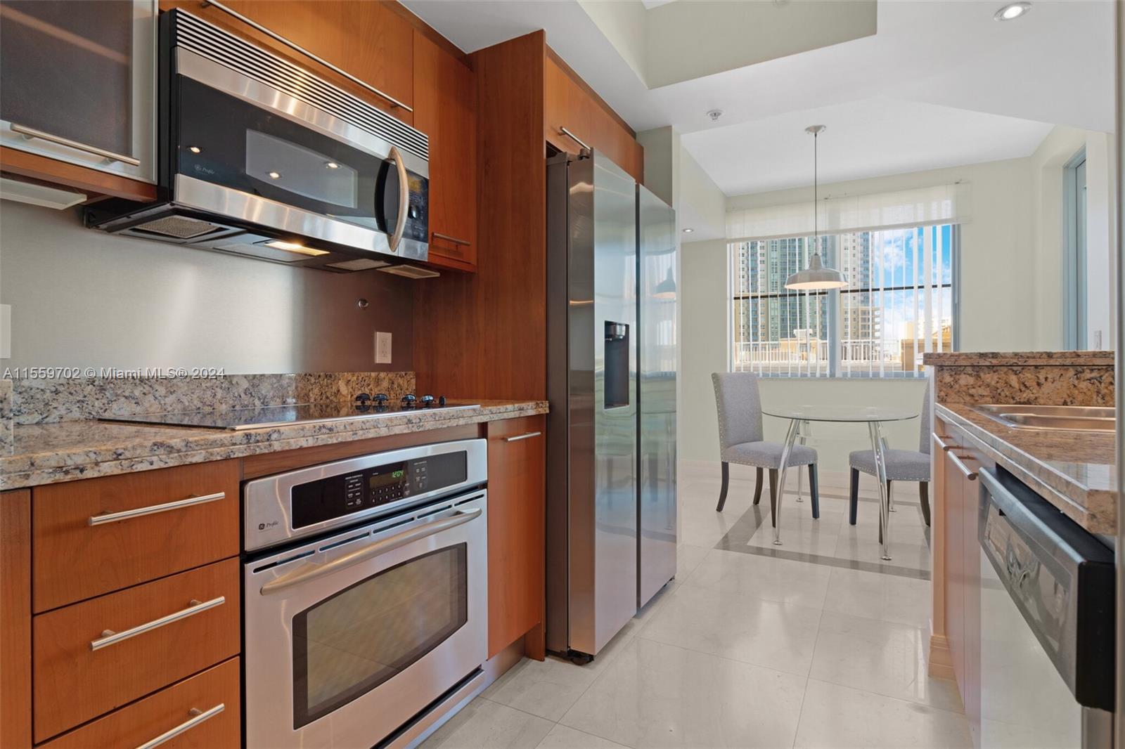 110 Washington Ave 1616, Miami Beach, Florida 33139, 1 Bedroom Bedrooms, ,1 BathroomBathrooms,Residentiallease,For Rent,110 Washington Ave 1616,A11559702