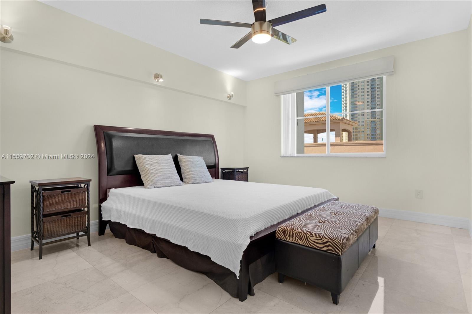 110 Washington Ave 1616, Miami Beach, Florida 33139, 1 Bedroom Bedrooms, ,1 BathroomBathrooms,Residentiallease,For Rent,110 Washington Ave 1616,A11559702