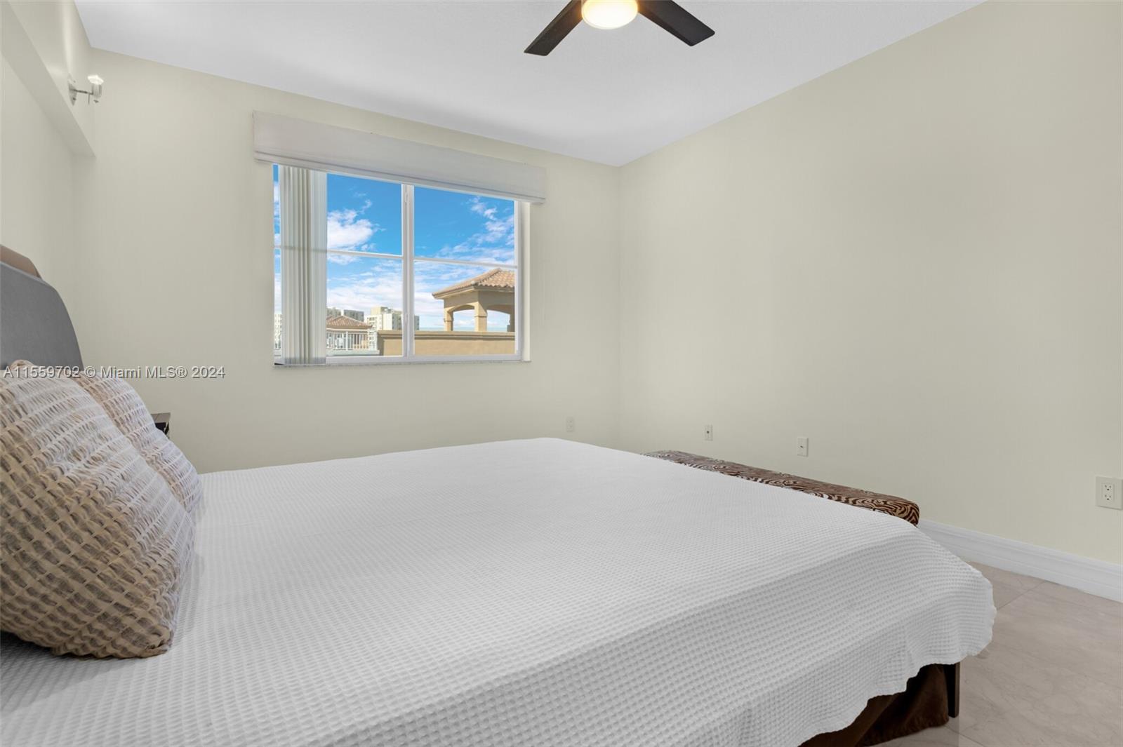 110 Washington Ave 1616, Miami Beach, Florida 33139, 1 Bedroom Bedrooms, ,1 BathroomBathrooms,Residentiallease,For Rent,110 Washington Ave 1616,A11559702