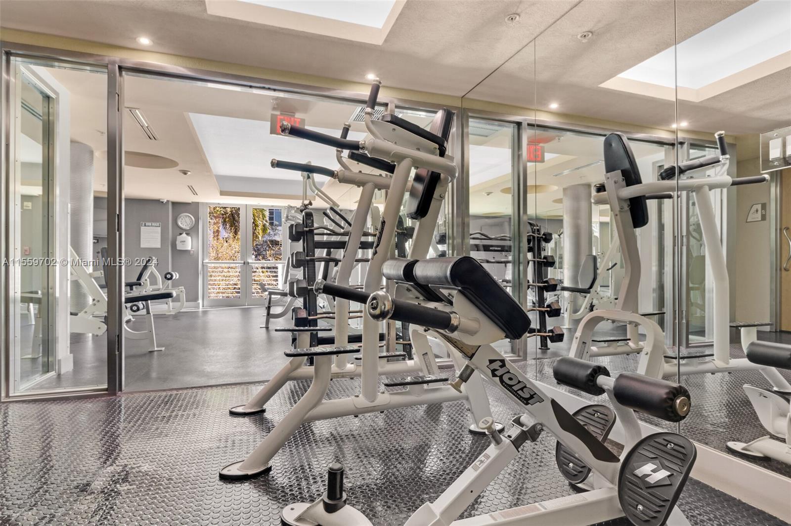110 Washington Ave 1616, Miami Beach, Florida 33139, 1 Bedroom Bedrooms, ,1 BathroomBathrooms,Residentiallease,For Rent,110 Washington Ave 1616,A11559702