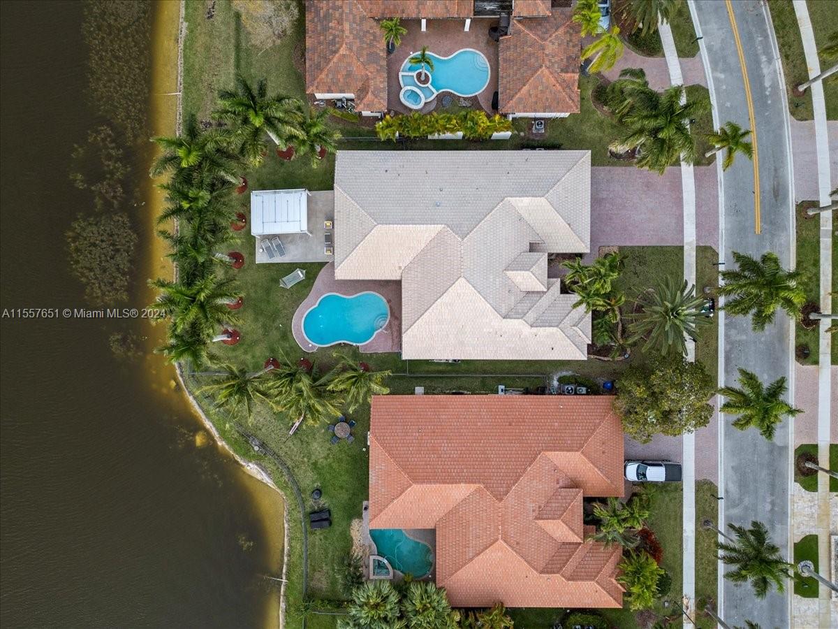 18611 SW 39th St, Miramar, Florida 33029, 5 Bedrooms Bedrooms, ,3 BathroomsBathrooms,Residential,For Sale,18611 SW 39th St,A11557651