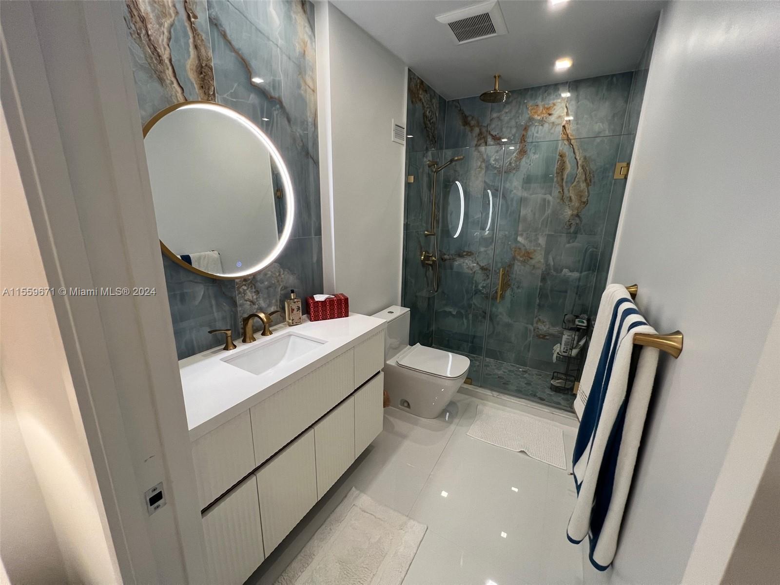 100 Lincoln Rd 1622, Miami Beach, Florida 33139, 2 Bedrooms Bedrooms, ,2 BathroomsBathrooms,Residentiallease,For Rent,100 Lincoln Rd 1622,A11559671