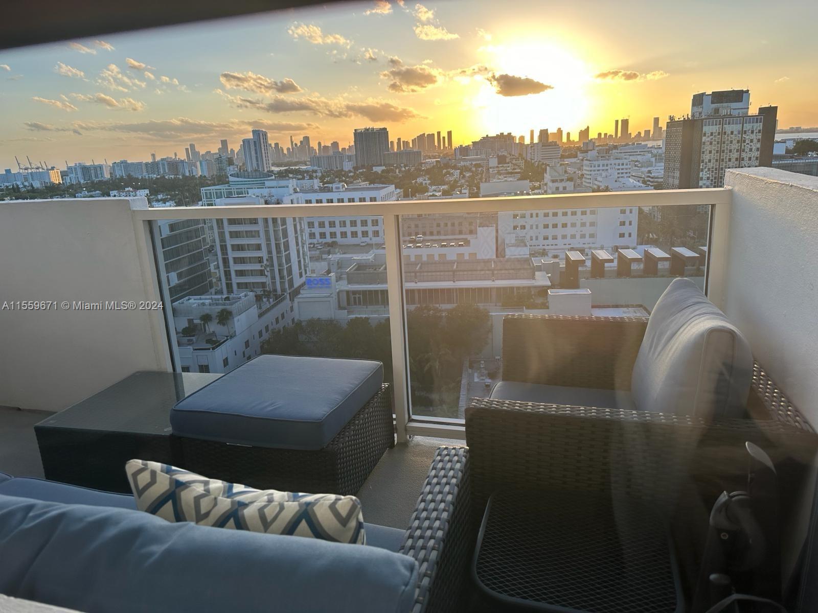 100 Lincoln Rd 1622, Miami Beach, Florida 33139, 2 Bedrooms Bedrooms, ,2 BathroomsBathrooms,Residentiallease,For Rent,100 Lincoln Rd 1622,A11559671