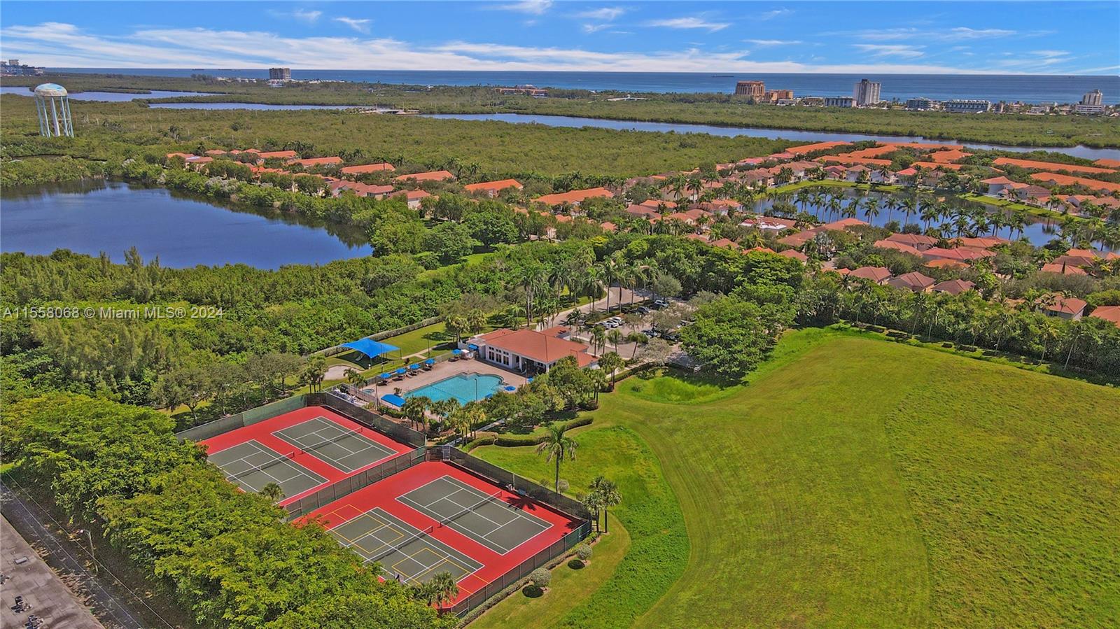 1130 Buttonwood Ln -, Hollywood, Florida 33019, 3 Bedrooms Bedrooms, ,3 BathroomsBathrooms,Residentiallease,For Rent,1130 Buttonwood Ln -,A11558068