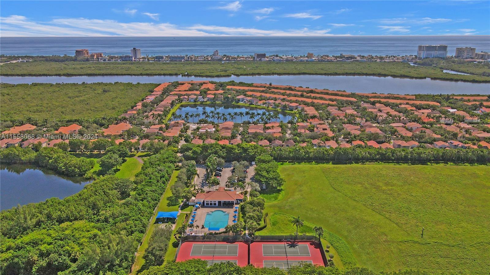 1130 Buttonwood Ln -, Hollywood, Florida 33019, 3 Bedrooms Bedrooms, ,3 BathroomsBathrooms,Residentiallease,For Rent,1130 Buttonwood Ln -,A11558068