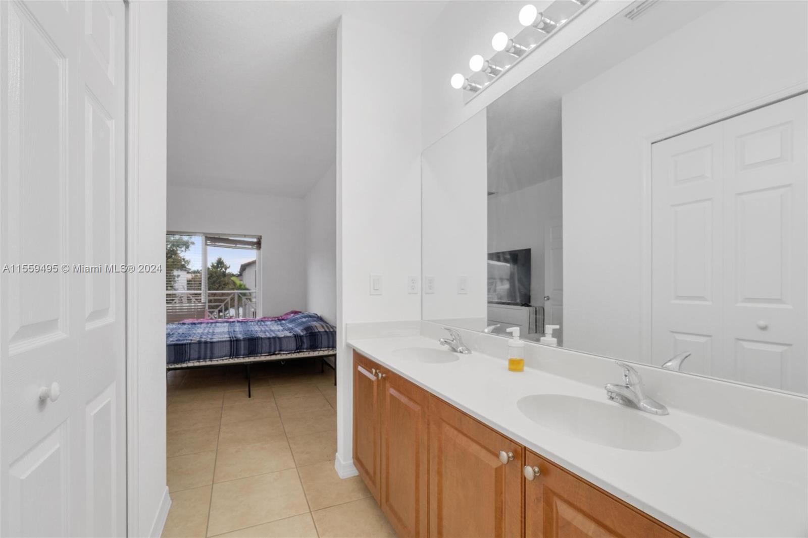 14739 SW 23rd St, Miami, Florida 33185, 4 Bedrooms Bedrooms, ,2 BathroomsBathrooms,Residential,For Sale,14739 SW 23rd St,A11559495