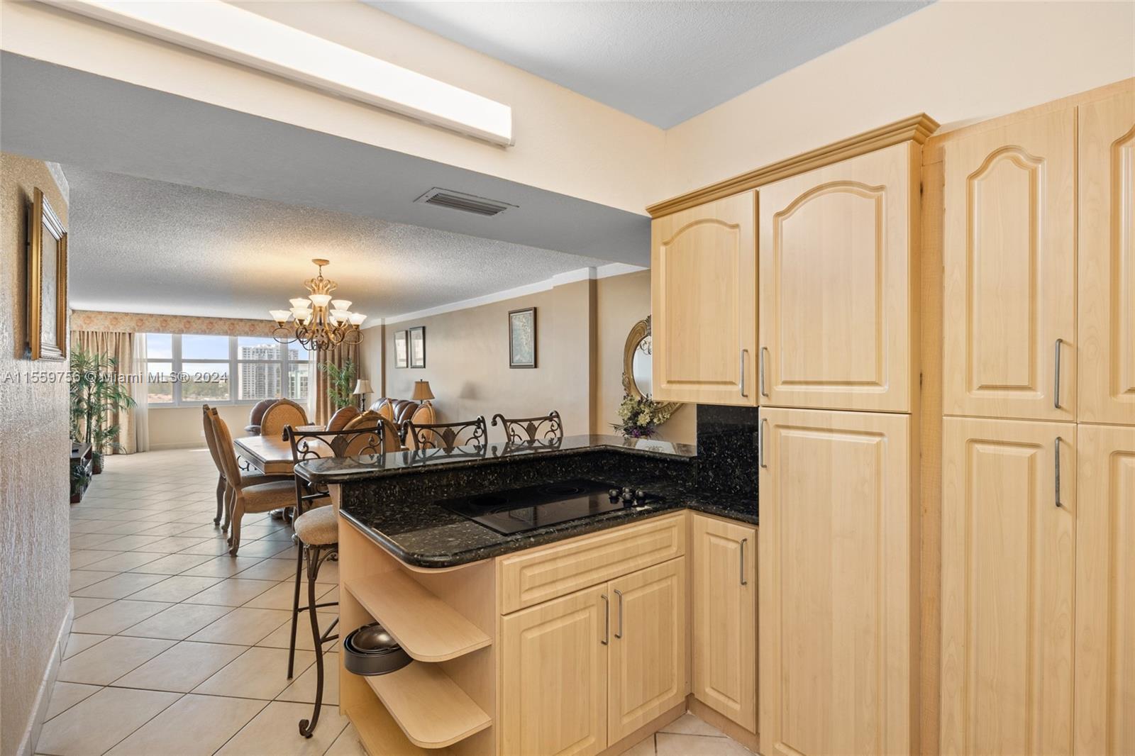 3725 S Ocean Dr 1124, Hollywood, Florida 33019, 2 Bedrooms Bedrooms, ,2 BathroomsBathrooms,Residentiallease,For Rent,3725 S Ocean Dr 1124,A11559756