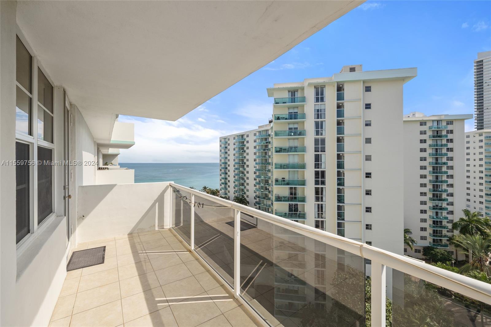 3725 S Ocean Dr 1124, Hollywood, Florida 33019, 2 Bedrooms Bedrooms, ,2 BathroomsBathrooms,Residentiallease,For Rent,3725 S Ocean Dr 1124,A11559756