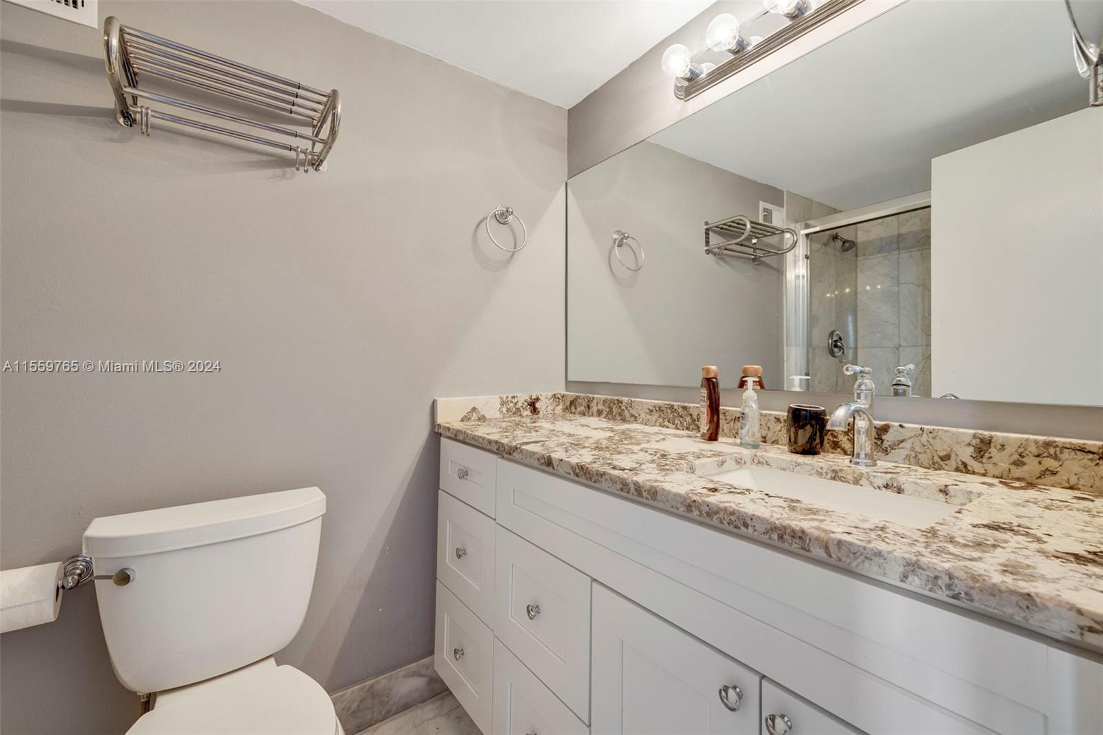 3725 S Ocean Dr 1516, Hollywood, Florida 33019, 2 Bedrooms Bedrooms, ,2 BathroomsBathrooms,Residentiallease,For Rent,3725 S Ocean Dr 1516,A11559765