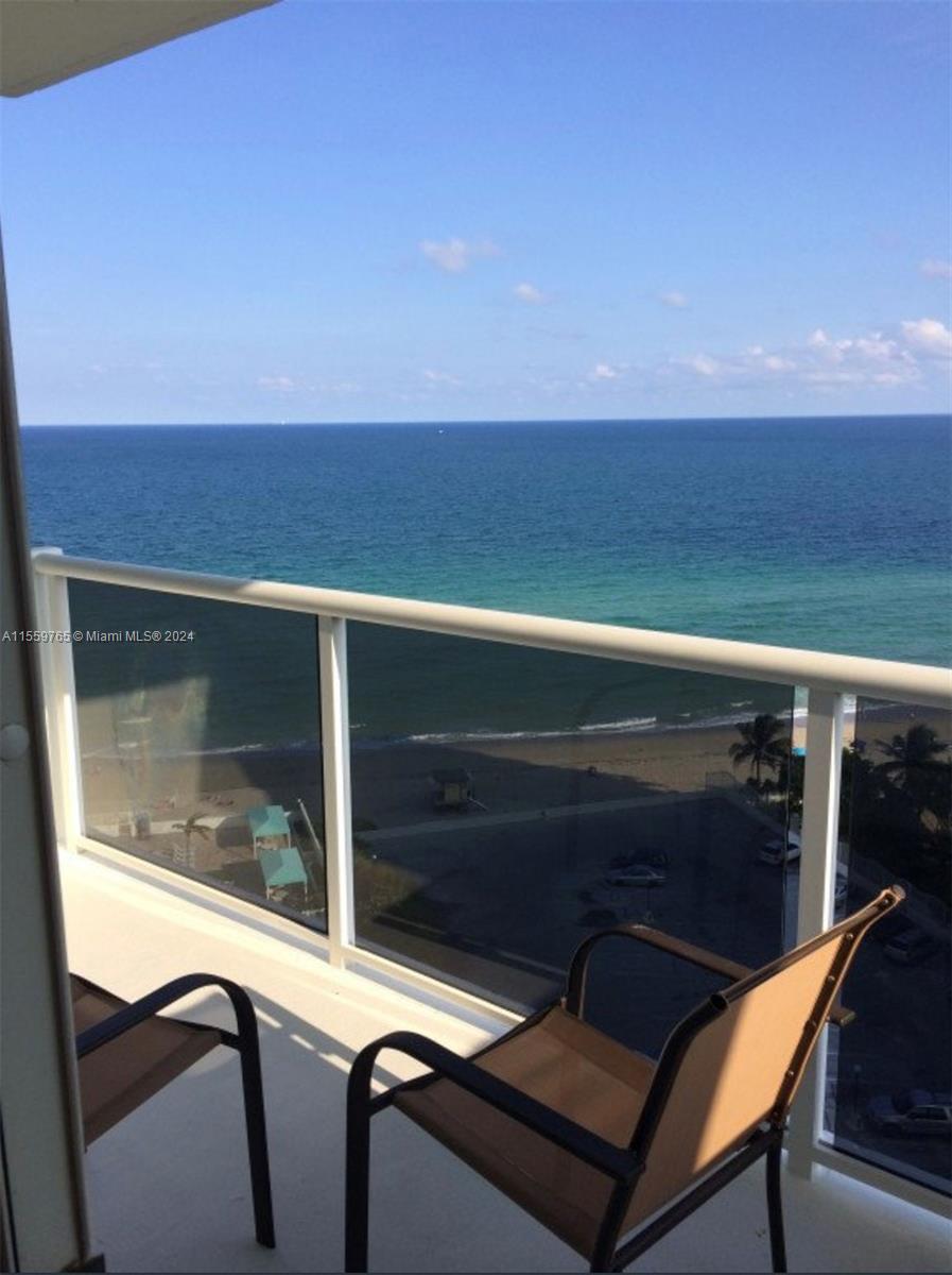 3725 S Ocean Dr 1516, Hollywood, Florida 33019, 2 Bedrooms Bedrooms, ,2 BathroomsBathrooms,Residentiallease,For Rent,3725 S Ocean Dr 1516,A11559765