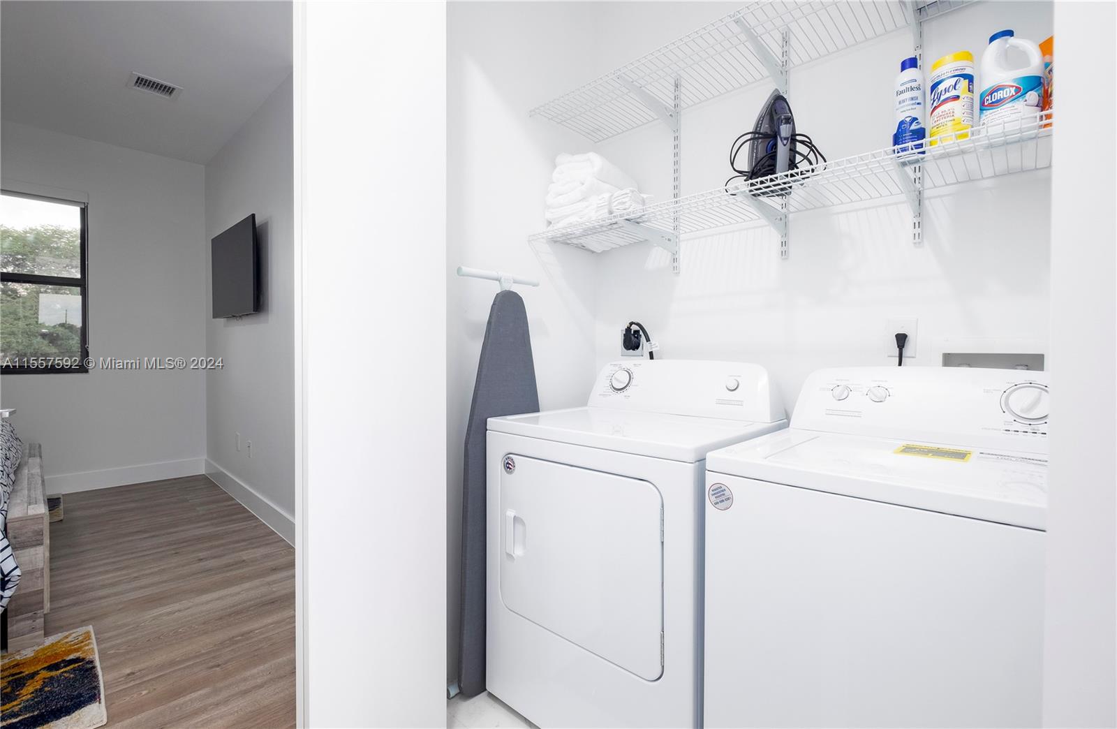 3654 SW 61st Ter 3654, Miramar, Florida 33023, 3 Bedrooms Bedrooms, ,2 BathroomsBathrooms,Residentiallease,For Rent,3654 SW 61st Ter 3654,A11557592