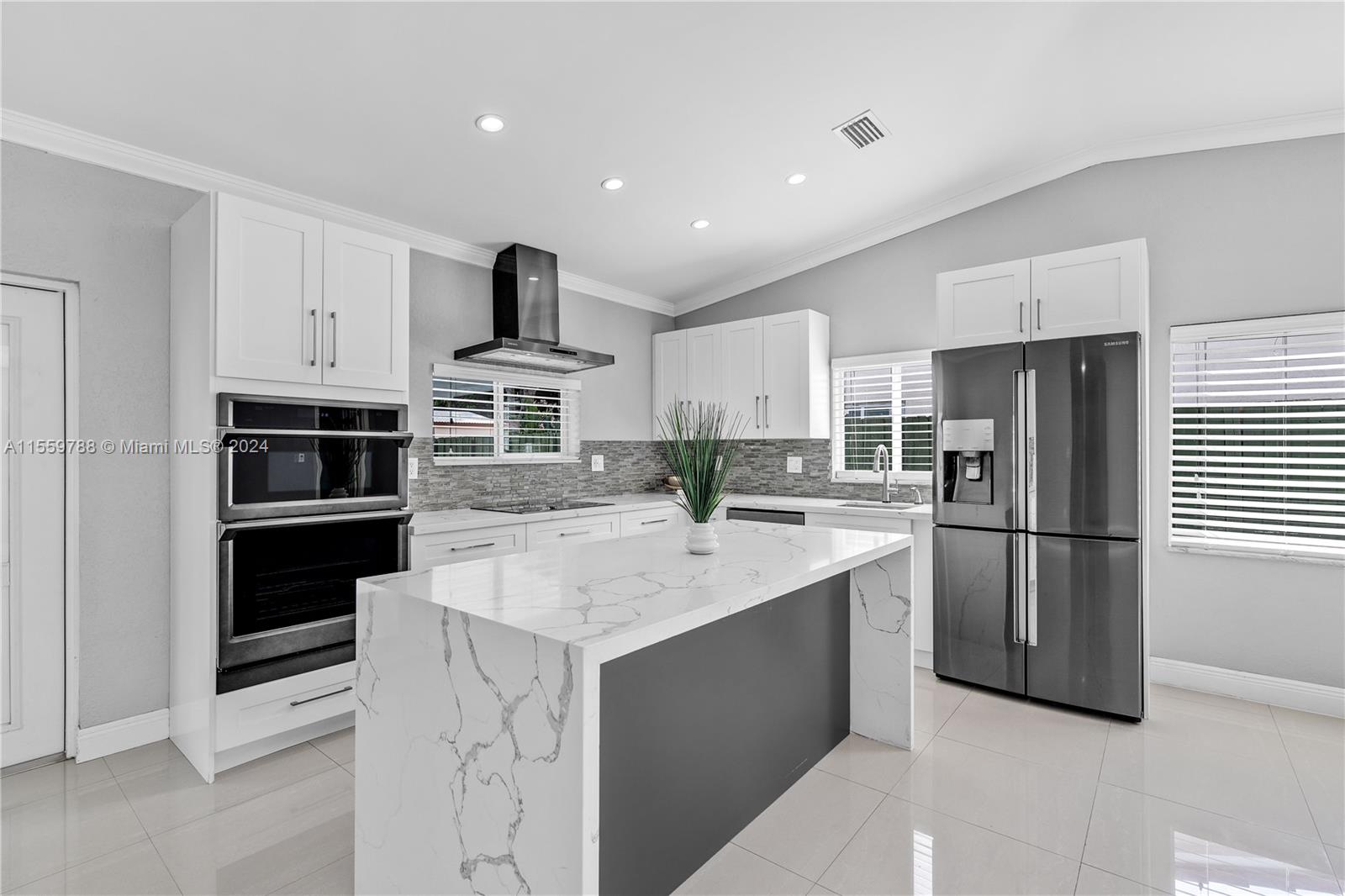 14798 SW 175th St, Miami, Florida 33187, 3 Bedrooms Bedrooms, ,2 BathroomsBathrooms,Residentiallease,For Rent,14798 SW 175th St,A11559788