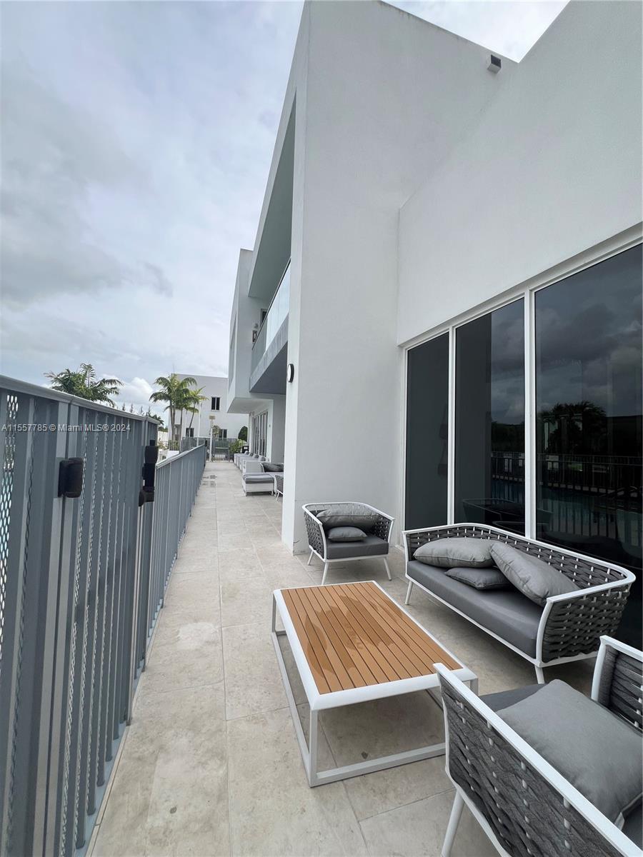 7184 NW 103rd Path 7184, Doral, Florida 33178, 4 Bedrooms Bedrooms, ,3 BathroomsBathrooms,Residentiallease,For Rent,7184 NW 103rd Path 7184,A11557785