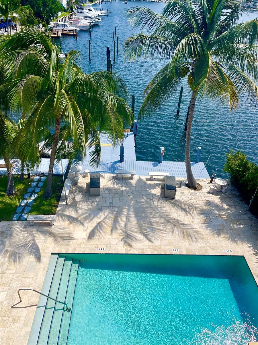 468 Golden Isles Dr 402, Hallandale Beach, Florida 33009, 3 Bedrooms Bedrooms, ,2 BathroomsBathrooms,Residentiallease,For Rent,468 Golden Isles Dr 402,A11559645