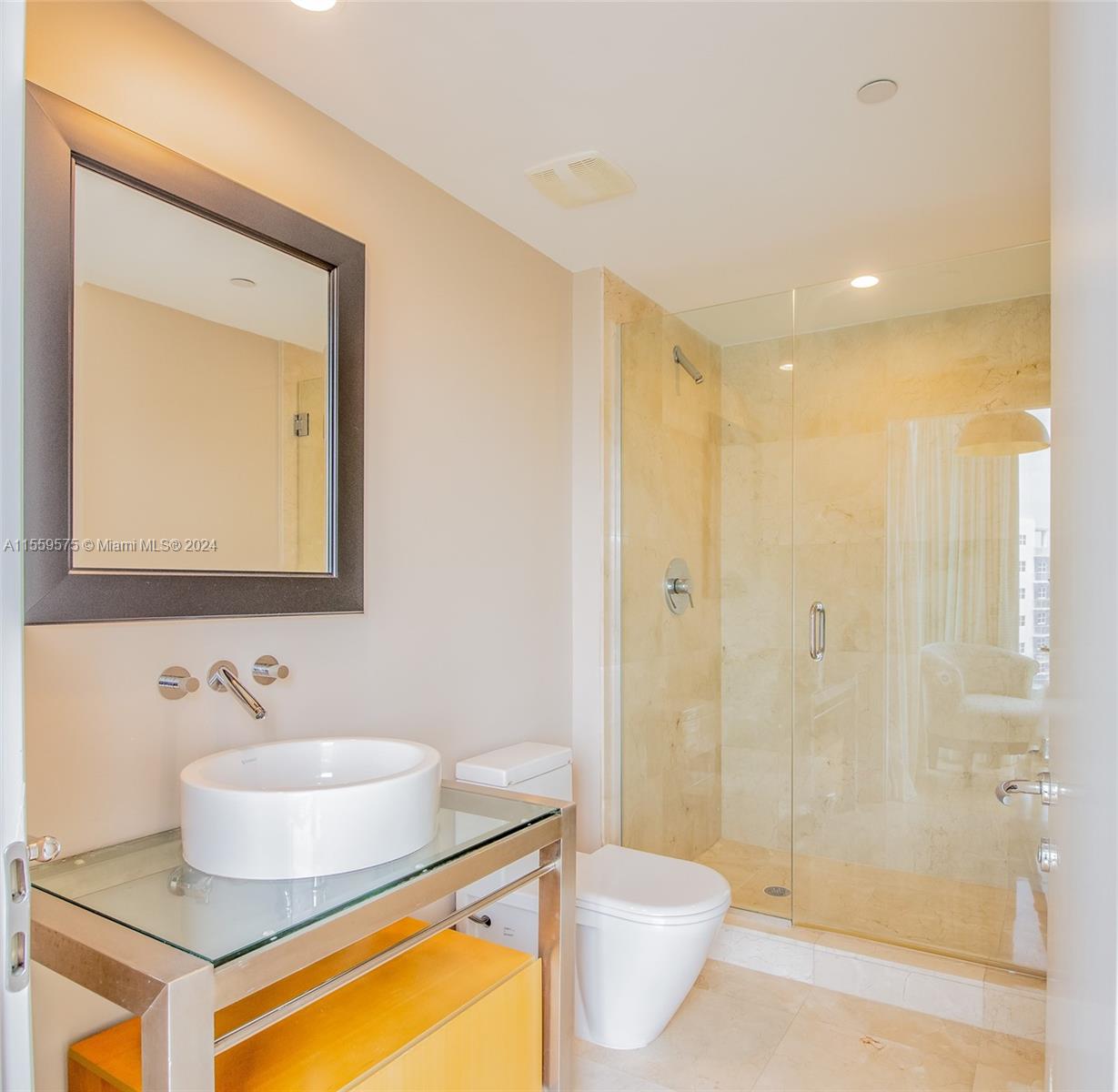 6000 Indian Creek Dr 11A, Miami Beach, Florida 33140, 2 Bedrooms Bedrooms, ,2 BathroomsBathrooms,Residential,For Sale,6000 Indian Creek Dr 11A,A11559575