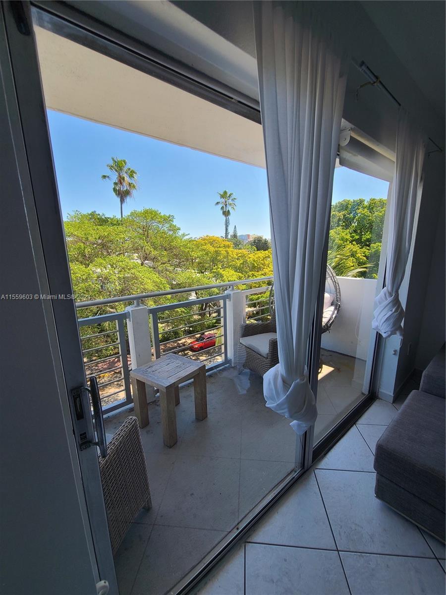 716 Michigan Ave 501, Miami Beach, Florida 33139, 1 Bedroom Bedrooms, ,1 BathroomBathrooms,Residentiallease,For Rent,716 Michigan Ave 501,A11559603