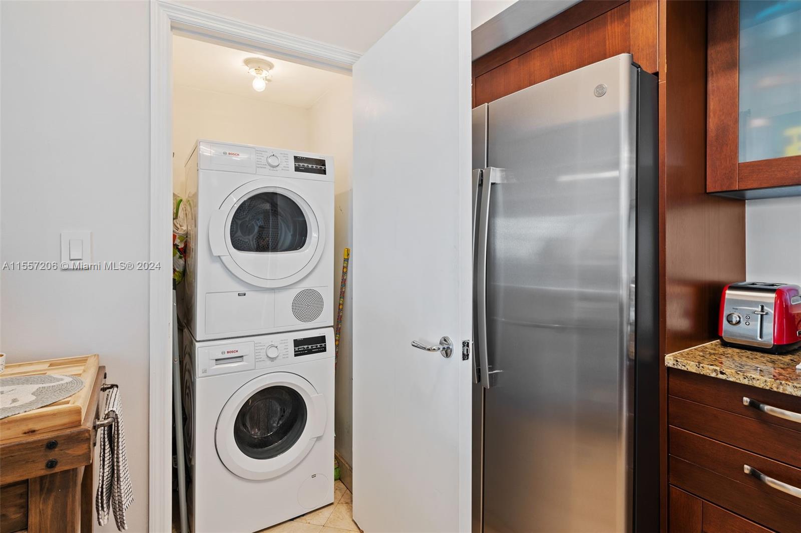 20000 E Country Club Dr 706, Aventura, Florida 33180, 3 Bedrooms Bedrooms, ,3 BathroomsBathrooms,Residential,For Sale,20000 E Country Club Dr 706,A11557206