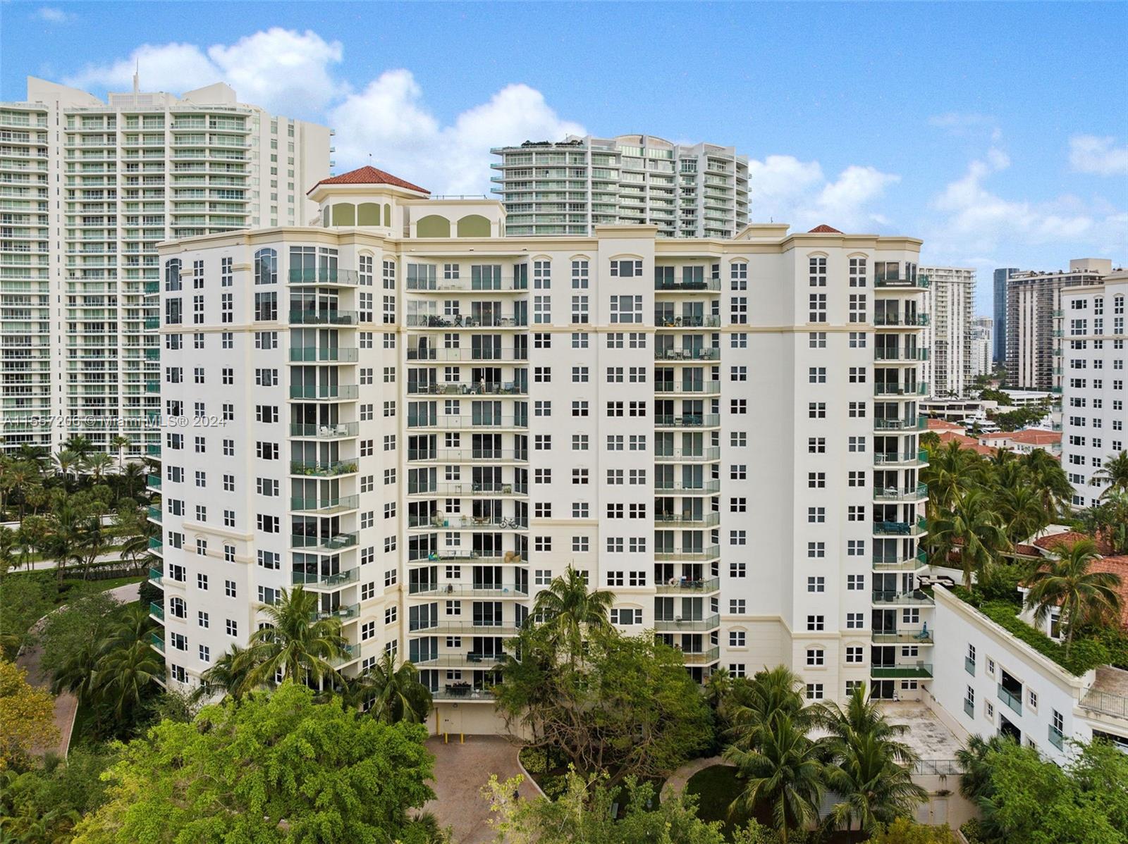 20000 E Country Club Dr 706, Aventura, Florida 33180, 3 Bedrooms Bedrooms, ,3 BathroomsBathrooms,Residential,For Sale,20000 E Country Club Dr 706,A11557206