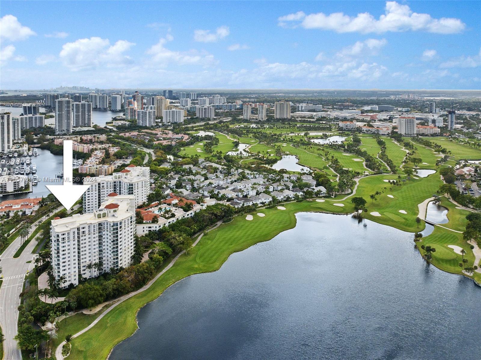 20000 E Country Club Dr 706, Aventura, Florida 33180, 3 Bedrooms Bedrooms, ,3 BathroomsBathrooms,Residential,For Sale,20000 E Country Club Dr 706,A11557206