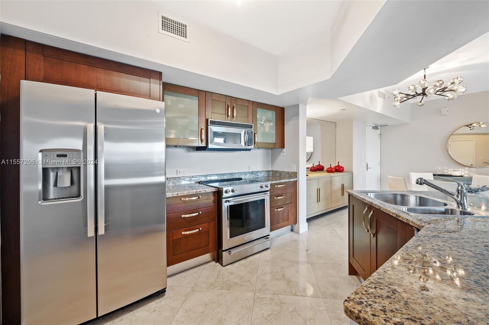 20000 E Country Club Dr 706, Aventura, Florida 33180, 3 Bedrooms Bedrooms, ,3 BathroomsBathrooms,Residential,For Sale,20000 E Country Club Dr 706,A11557206