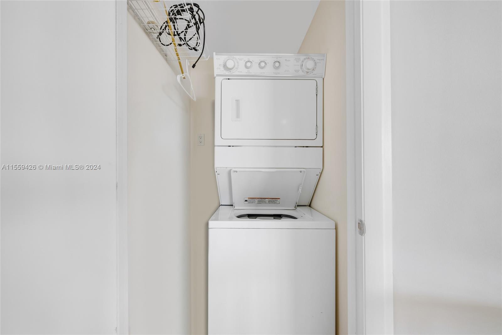 1830 S Ocean Dr 2806, Hallandale Beach, Florida 33009, 2 Bedrooms Bedrooms, ,2 BathroomsBathrooms,Residentiallease,For Rent,1830 S Ocean Dr 2806,A11559426