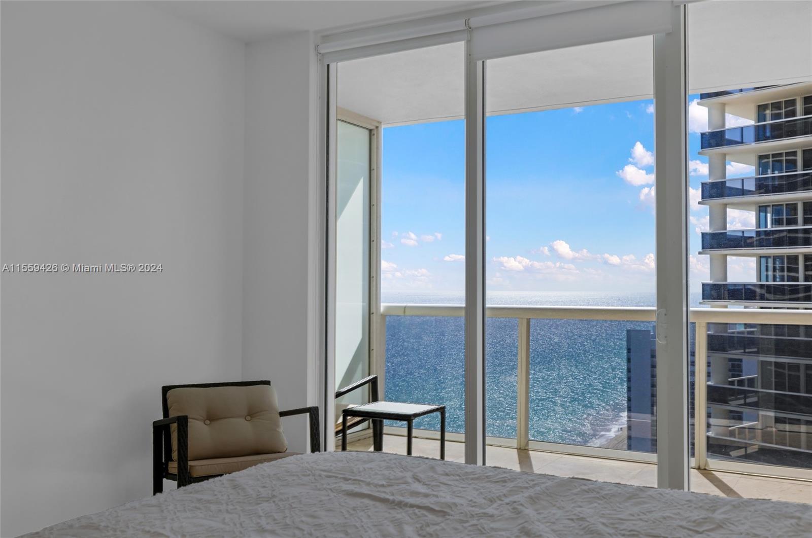 1830 S Ocean Dr 2806, Hallandale Beach, Florida 33009, 2 Bedrooms Bedrooms, ,2 BathroomsBathrooms,Residentiallease,For Rent,1830 S Ocean Dr 2806,A11559426