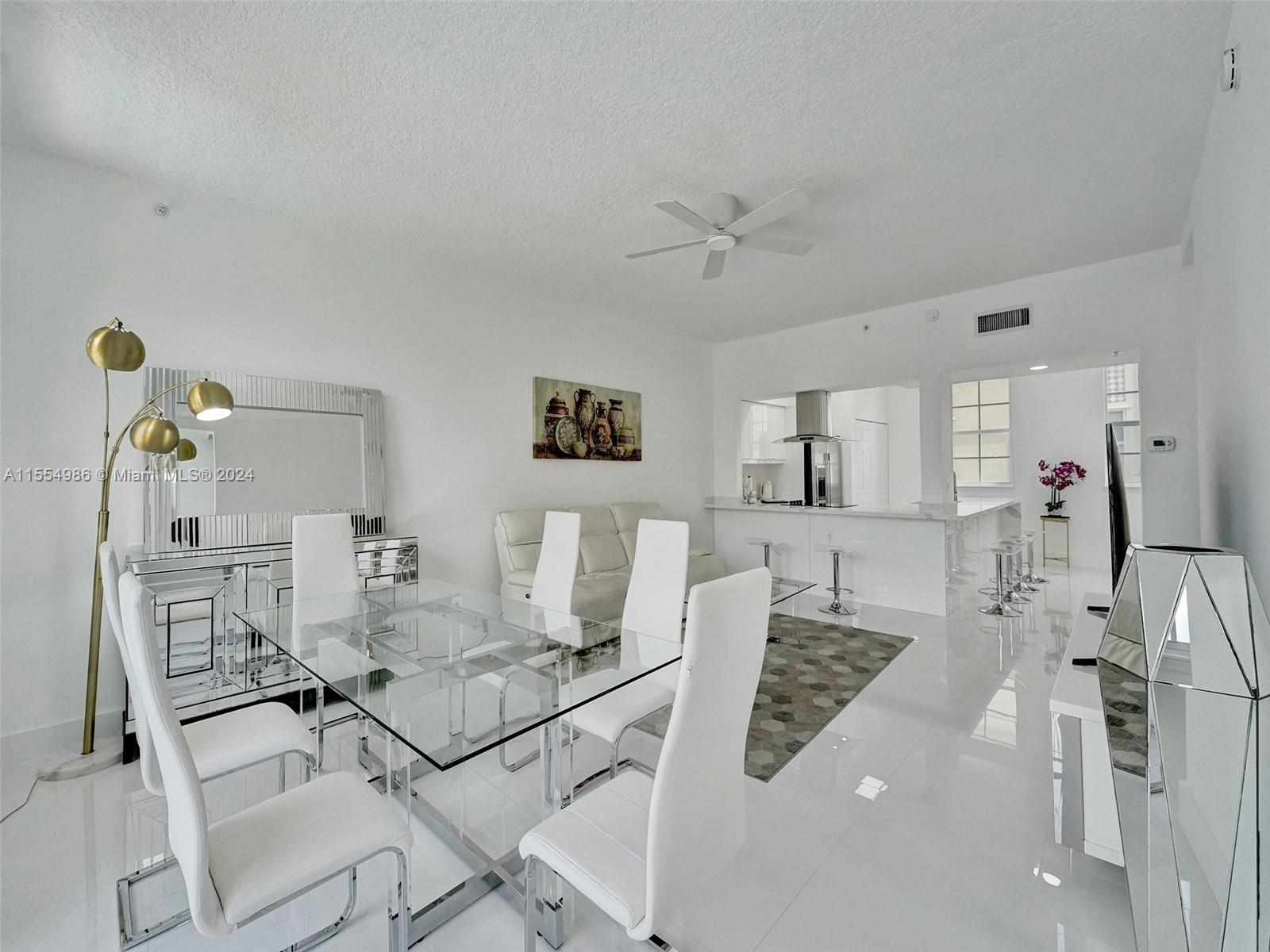 2071 S Ocean Dr TH20, Hallandale Beach, Florida 33009, 3 Bedrooms Bedrooms, ,2 BathroomsBathrooms,Residential,For Sale,2071 S Ocean Dr TH20,A11554986