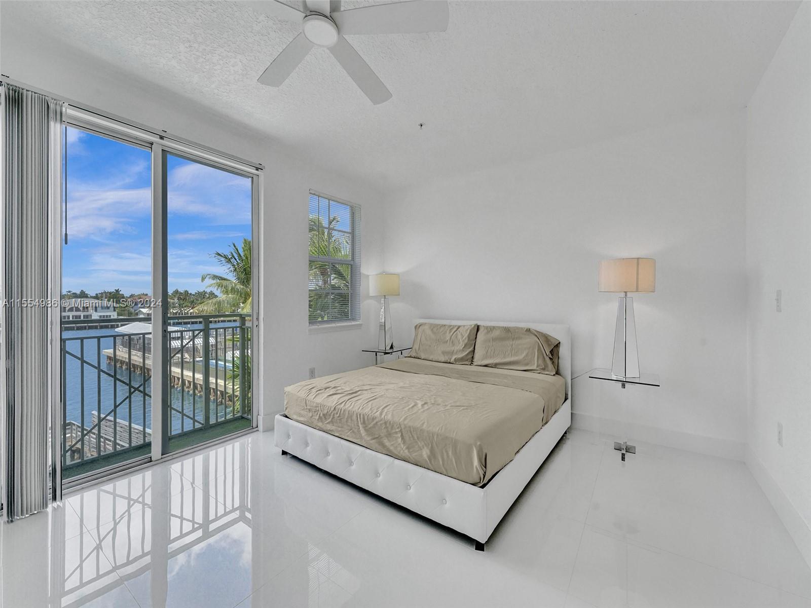 2071 S Ocean Dr TH20, Hallandale Beach, Florida 33009, 3 Bedrooms Bedrooms, ,2 BathroomsBathrooms,Residential,For Sale,2071 S Ocean Dr TH20,A11554986