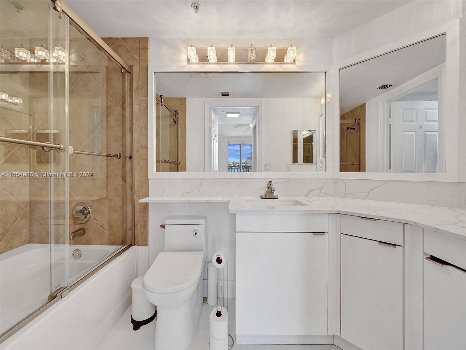 Ensuite Master Bedroom