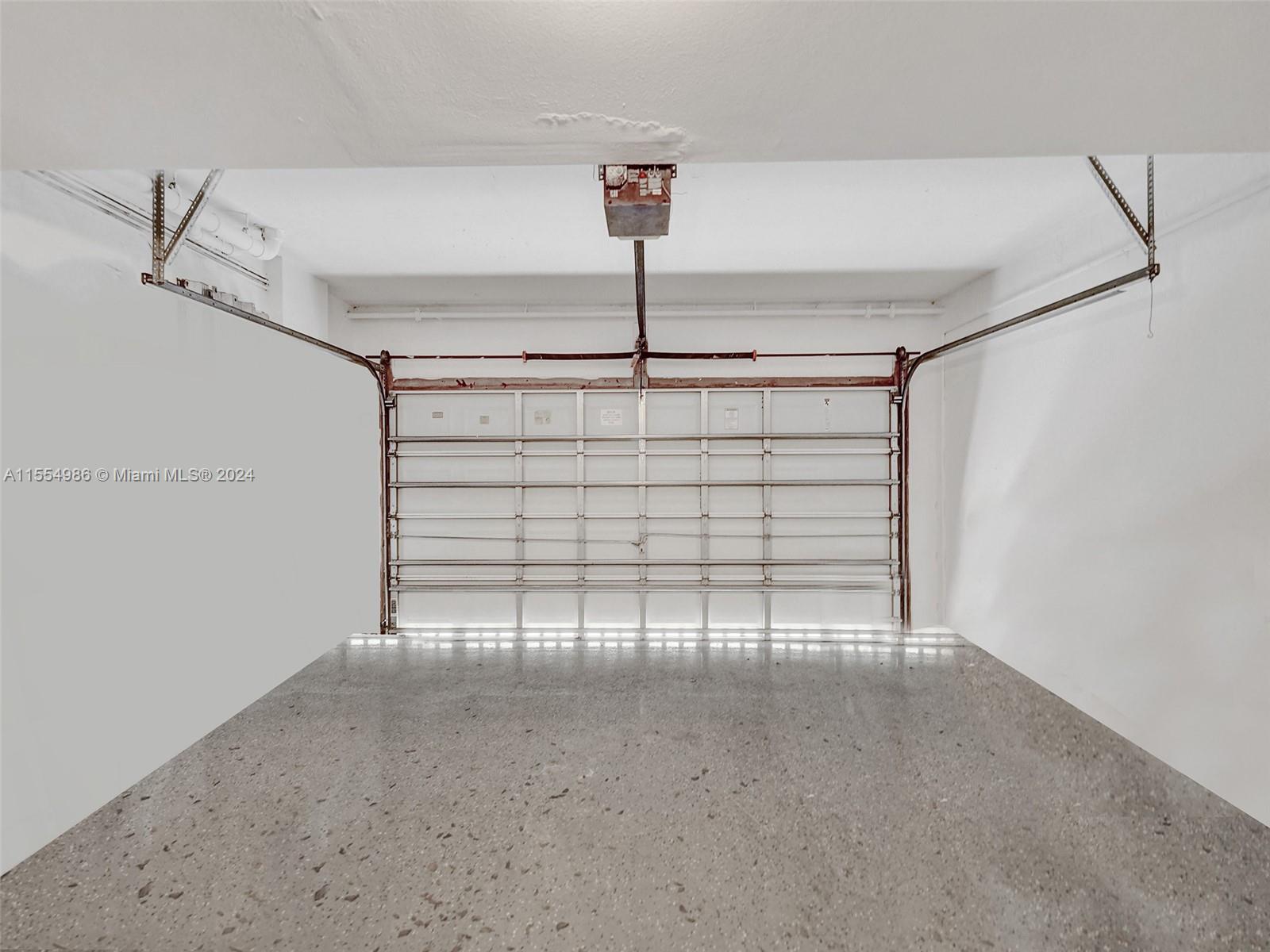 2071 S Ocean Dr TH20, Hallandale Beach, Florida 33009, 3 Bedrooms Bedrooms, ,2 BathroomsBathrooms,Residential,For Sale,2071 S Ocean Dr TH20,A11554986