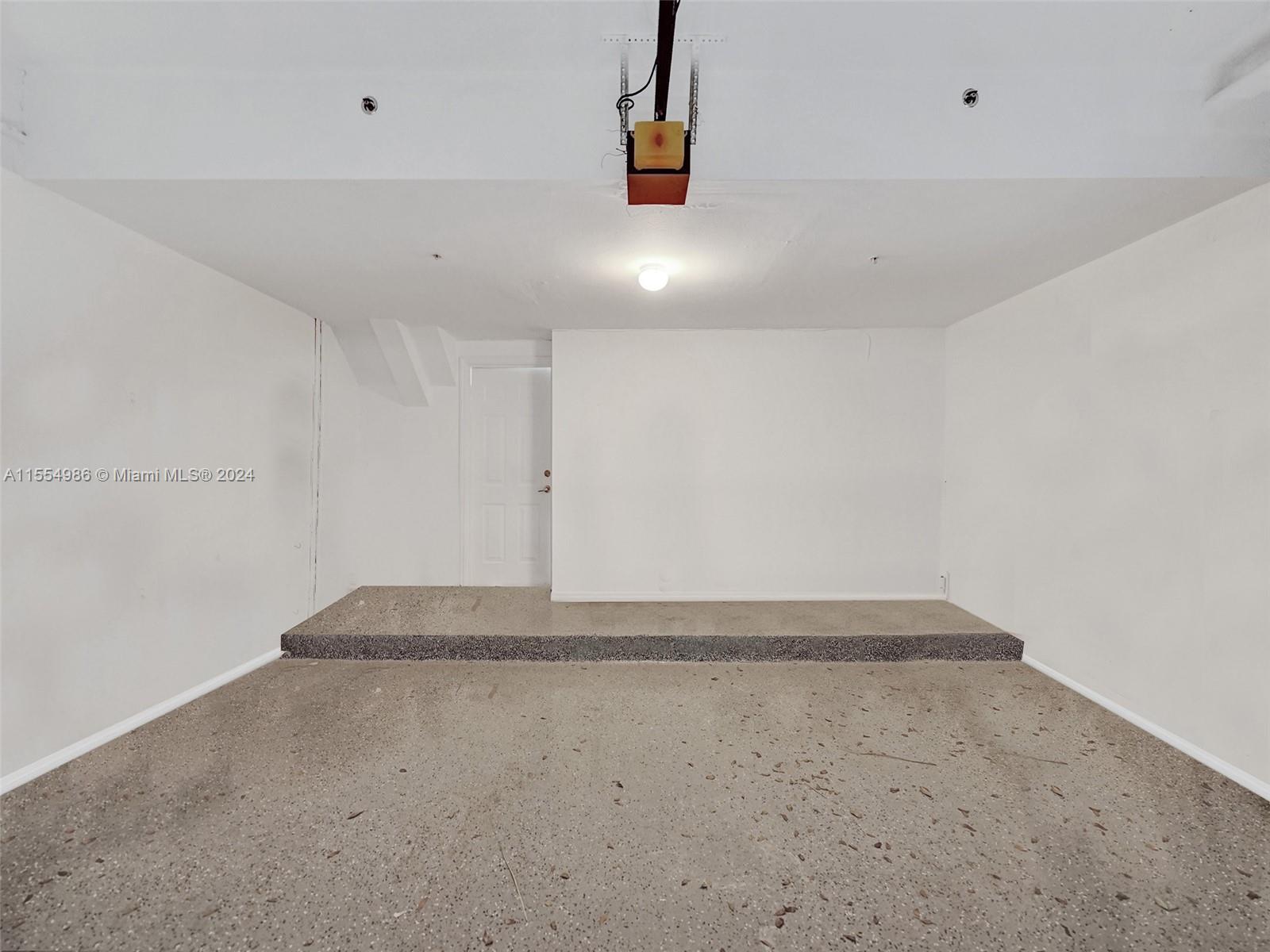 2071 S Ocean Dr TH20, Hallandale Beach, Florida 33009, 3 Bedrooms Bedrooms, ,2 BathroomsBathrooms,Residential,For Sale,2071 S Ocean Dr TH20,A11554986