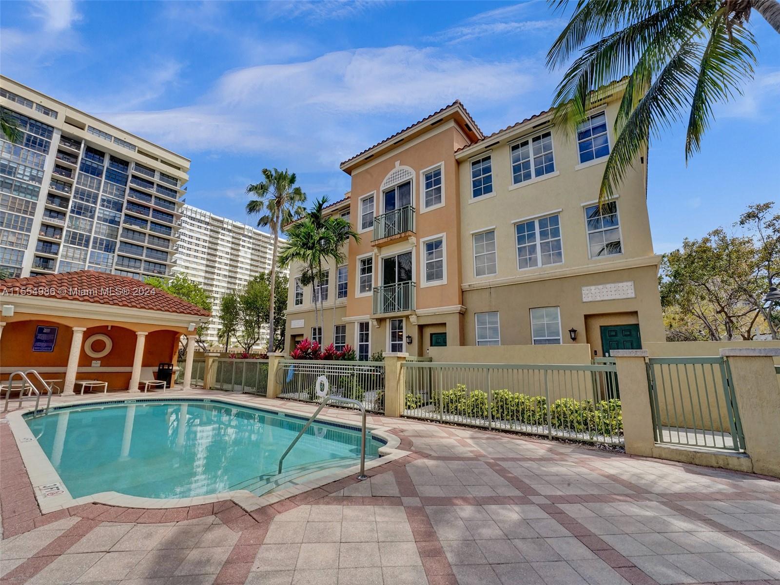 2071 S Ocean Dr TH20, Hallandale Beach, Florida 33009, 3 Bedrooms Bedrooms, ,2 BathroomsBathrooms,Residential,For Sale,2071 S Ocean Dr TH20,A11554986