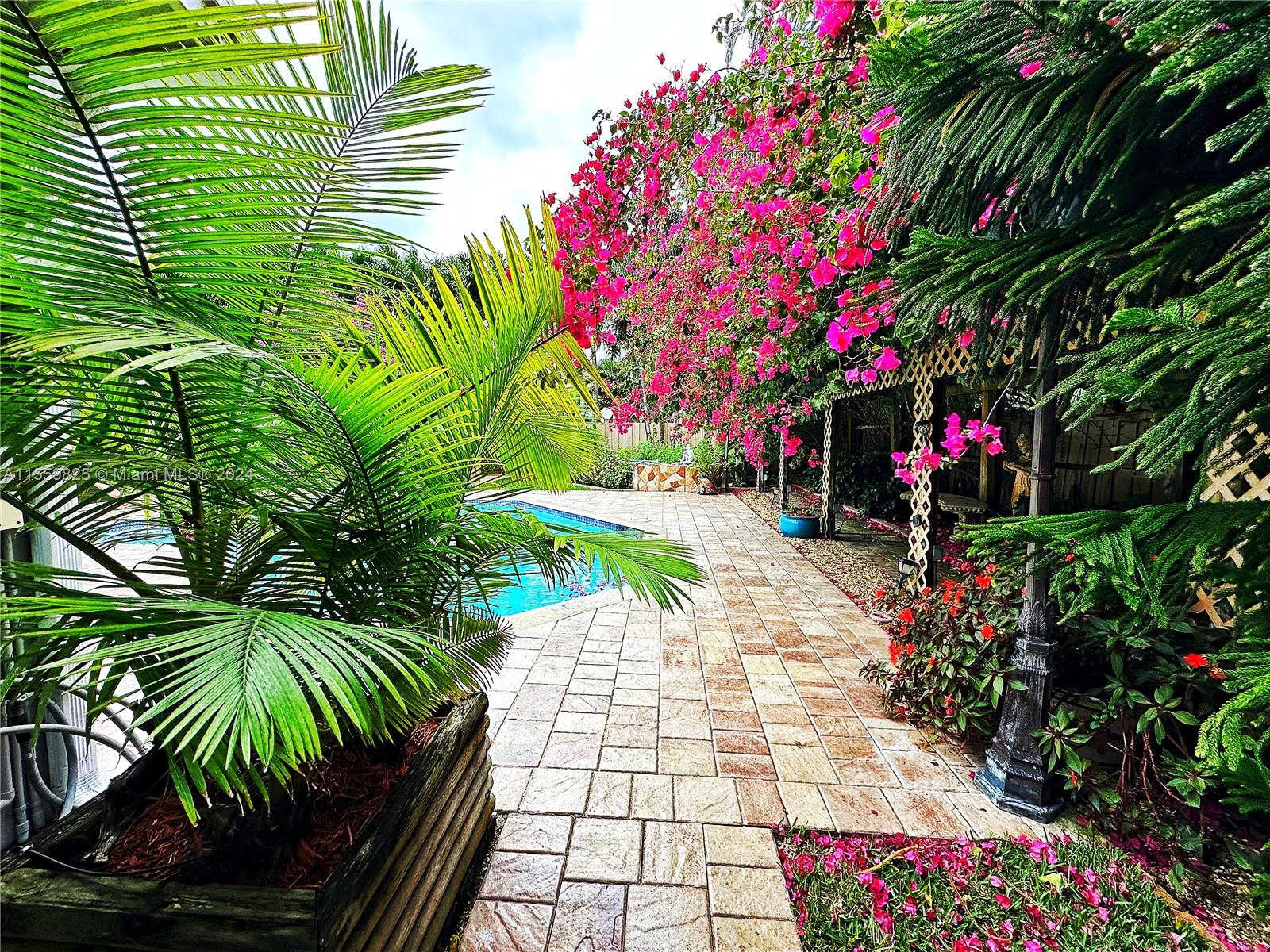 17421 SW 267th Ln, Homestead, Florida 33031, 4 Bedrooms Bedrooms, ,3 BathroomsBathrooms,Residential,For Sale,17421 SW 267th Ln,A11559825