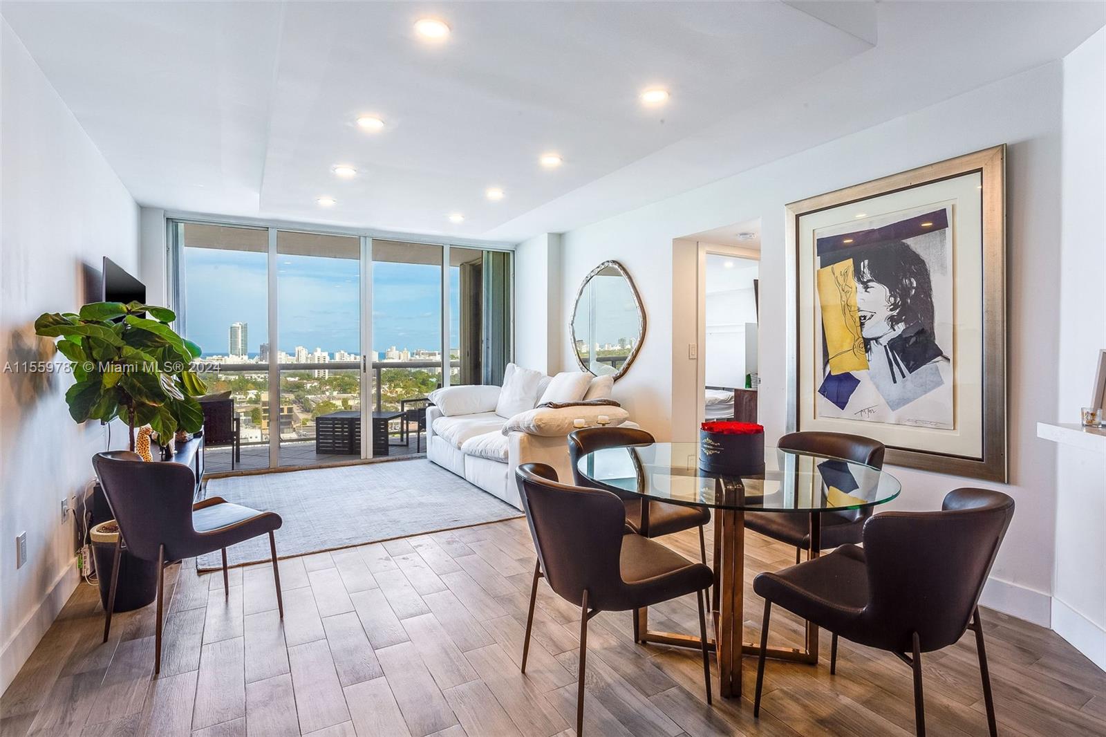 1900 Sunset Harbour Dr 1811, Miami Beach, Florida 33139, 2 Bedrooms Bedrooms, ,2 BathroomsBathrooms,Residentiallease,For Rent,1900 Sunset Harbour Dr 1811,A11559787
