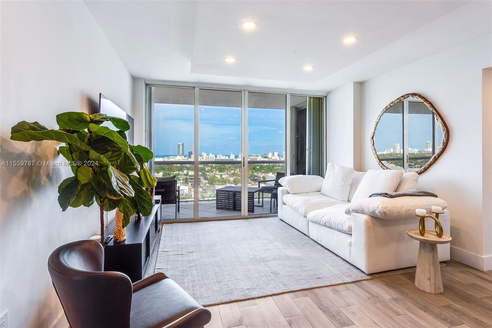 1900 Sunset Harbour Dr 1811, Miami Beach, Florida 33139, 2 Bedrooms Bedrooms, ,2 BathroomsBathrooms,Residentiallease,For Rent,1900 Sunset Harbour Dr 1811,A11559787