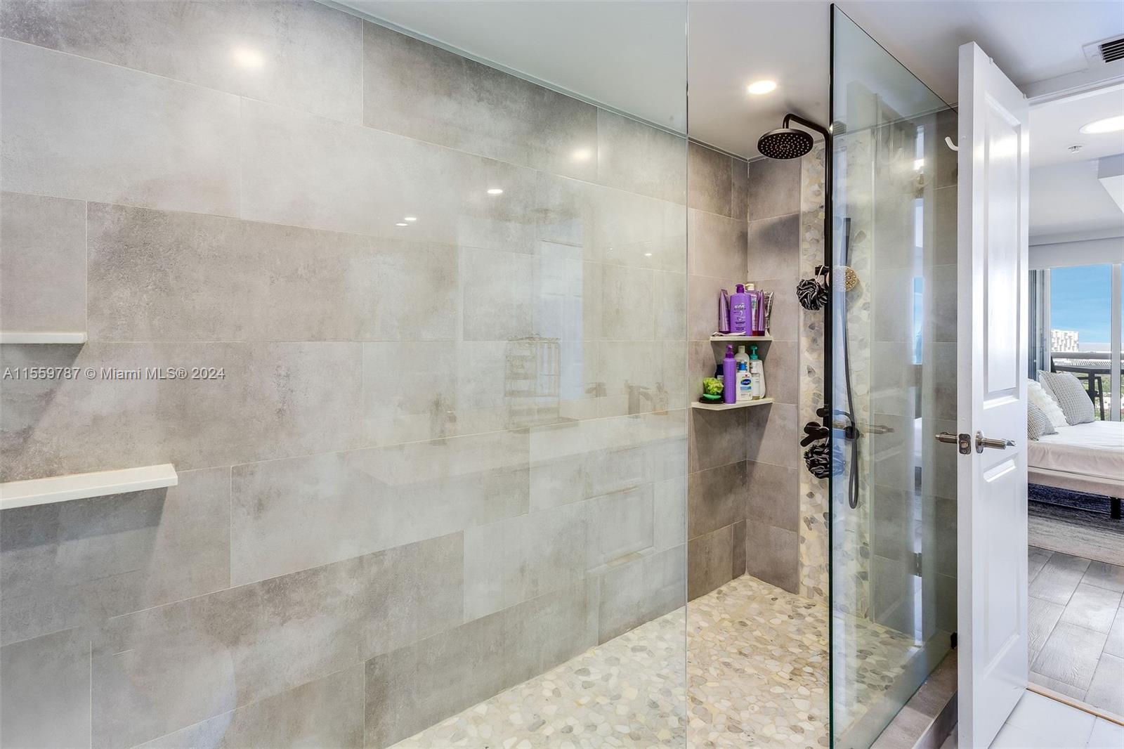 1900 Sunset Harbour Dr 1811, Miami Beach, Florida 33139, 2 Bedrooms Bedrooms, ,2 BathroomsBathrooms,Residentiallease,For Rent,1900 Sunset Harbour Dr 1811,A11559787