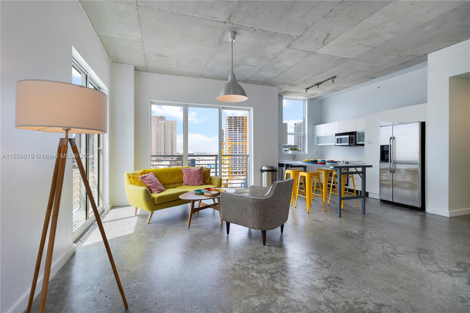 Discover the best of Miami in this spacious, open-concept corner unit at The Loft Downtown II.Enjoy fantastic 18th-floor westward views of downtown as you stretch out in comfort with 2 large bedrooms,2 full baths, and 10-ft ceilings. Conveniences include in-unit laundry, a brand-new water heater, recently revamped A/C, stainless steel appliances, and much more.  Secure building features a rooftop pool and spa with ocean views, full gym and sauna, ground floor lap pool, and 24-hour concierge services.Step out the front door and you’ll find the Metromover station that stops at the building for convenient transportation around the entire downtown area.Walk 2 blocks south to Flagler for gourmet drinks and dining, or head 2 blocks east for the excitement of Biscayne Boulevard and Bayfront Park.