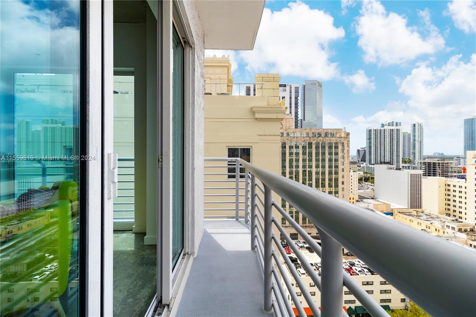 133 NE 2nd Ave 1819, Miami, Florida 33132, 2 Bedrooms Bedrooms, ,2 BathroomsBathrooms,Residential,For Sale,133 NE 2nd Ave 1819,A11559819