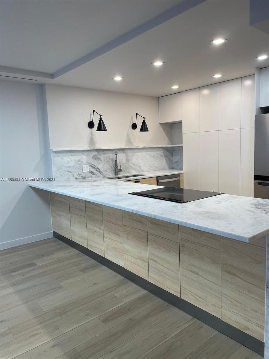 3800 S Ocean Dr 315, Hollywood, Florida 33019, 2 Bedrooms Bedrooms, ,2 BathroomsBathrooms,Residentiallease,For Rent,3800 S Ocean Dr 315,A11559834