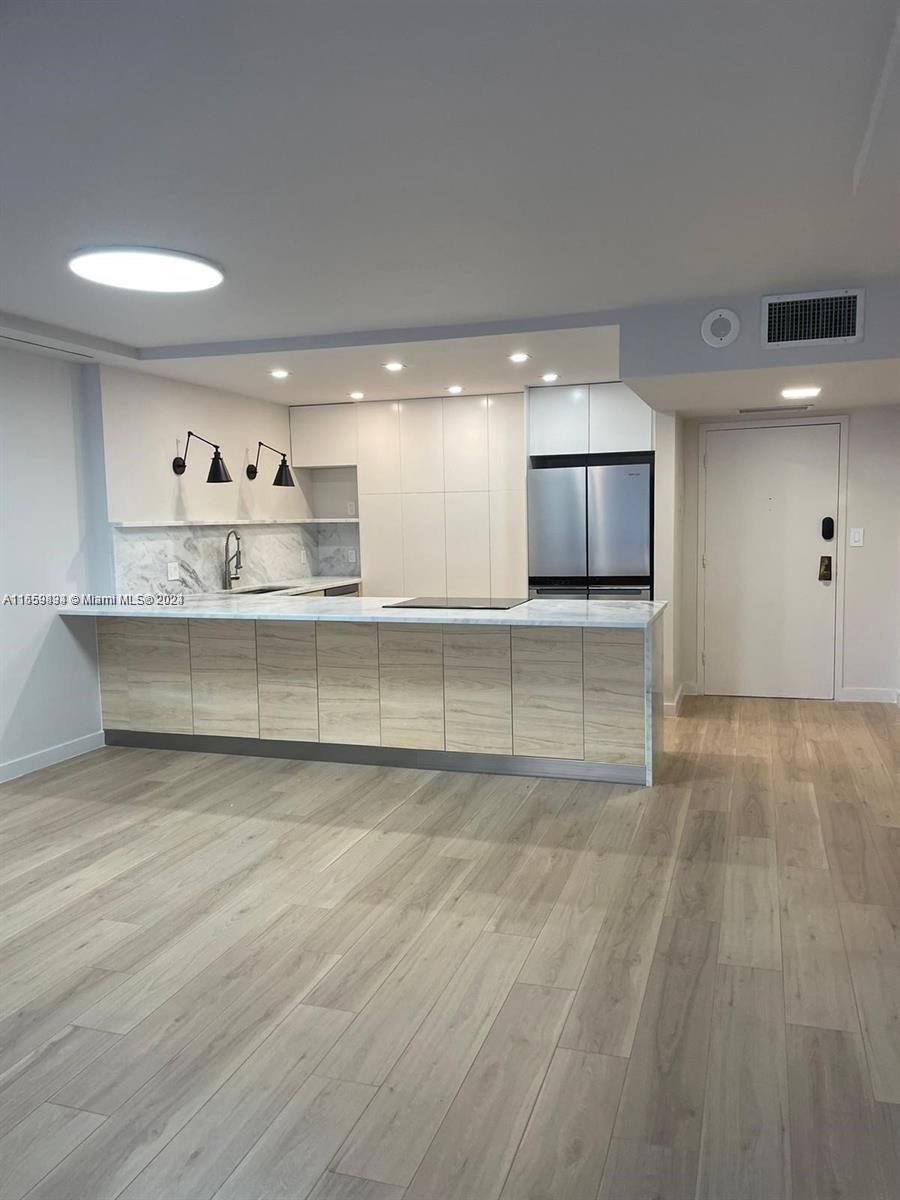 3800 S Ocean Dr 315, Hollywood, Florida 33019, 2 Bedrooms Bedrooms, ,2 BathroomsBathrooms,Residentiallease,For Rent,3800 S Ocean Dr 315,A11559834