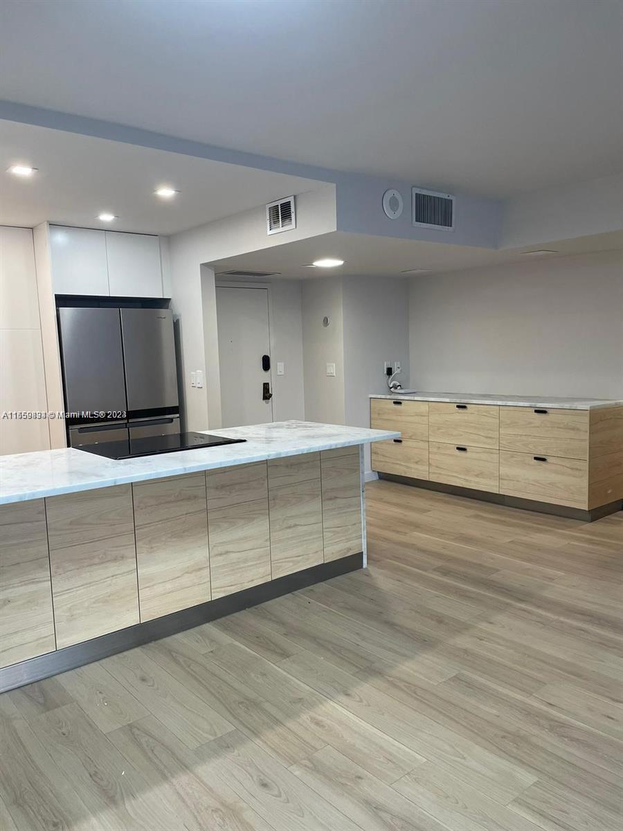 3800 S Ocean Dr 315, Hollywood, Florida 33019, 2 Bedrooms Bedrooms, ,2 BathroomsBathrooms,Residentiallease,For Rent,3800 S Ocean Dr 315,A11559834