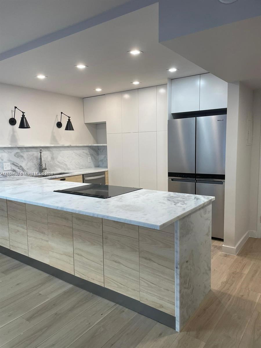 3800 S Ocean Dr 315, Hollywood, Florida 33019, 2 Bedrooms Bedrooms, ,2 BathroomsBathrooms,Residentiallease,For Rent,3800 S Ocean Dr 315,A11559834